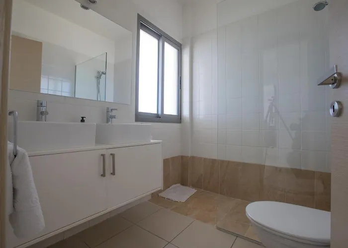 וילה Esprit 30 Polis